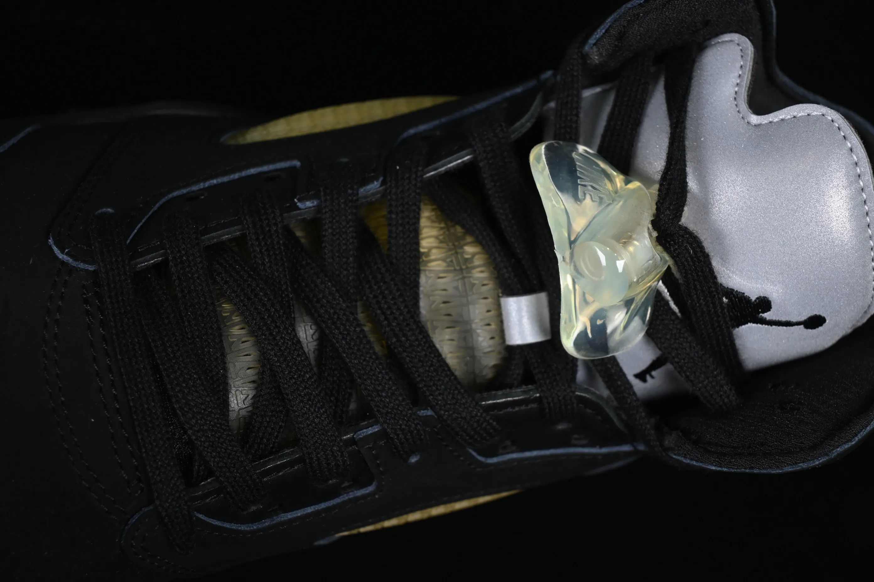 All categories Air Jordan Jordan series basketball shoes Air Jordan 5 pure original version A Ma Maniér x Air Jordan 5 Low AJ5 Joe 5 joint model suede black FD1330-001